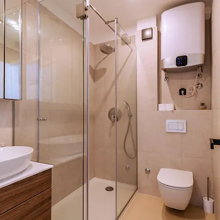 Luxury In Diocletian Palace Spalato